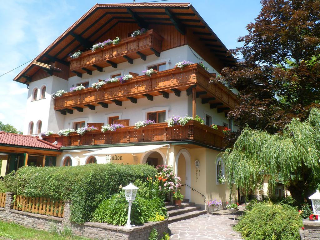 Pension Gruenauhof Грюнау-им-Альмталь Экстерьер фото